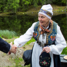 Marie Storødegård (83) fra Heidal var en av Kongeparets gjester. Foto: Heiko Junge / NTB scanpix